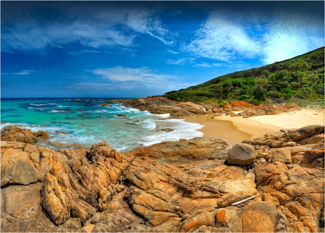 Clinton-Rocks-CroajingalongNP-V0283-18x25 copy