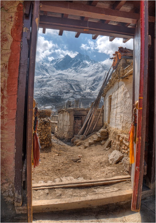 Jarkhot-Jompa-Doorway-NEP056-14x20 copy