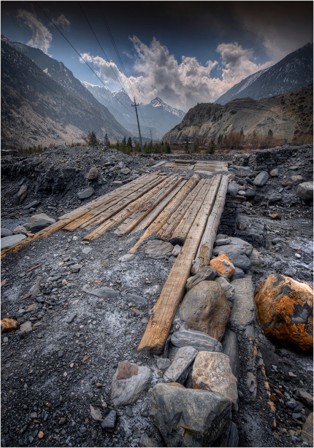 Road-to-Jomsom-NEP073-14x20 copy