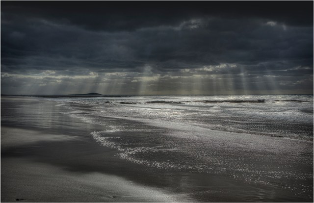 Sea-Elephant-Bay-Crepuscular-Rays-KI0568-11x17 copy