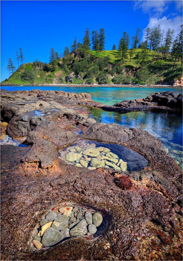Cresswells-Bay-Low-Tide-NI0267-14x20 copy