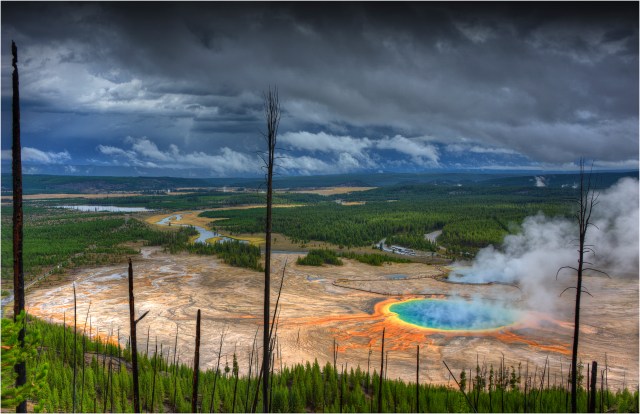 Grand-Prismatic-Basin-YNP-WYM0162-11x17 copy