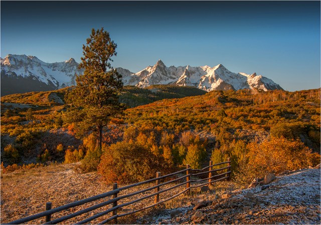 San-Juan-Range-First-Light-CLD099-14x20 copy
