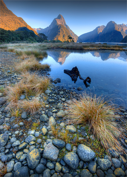 Mitre-Peak-Milford-Sound-NZ0301-18x25