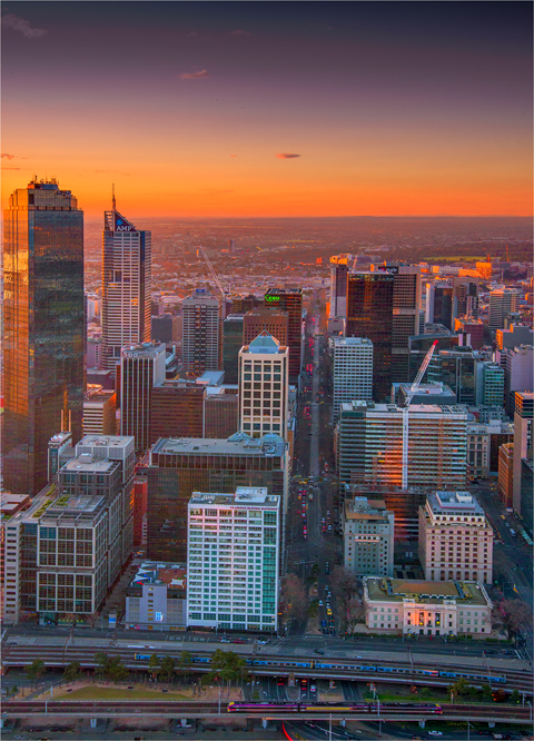 Melbourne-Dusk-2014-06-18x25