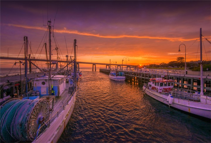 San-Remo-Dawn-VIC0702-17x25