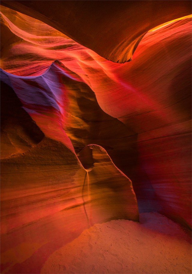 Lower-Antelope-Canyon-A04-21x30