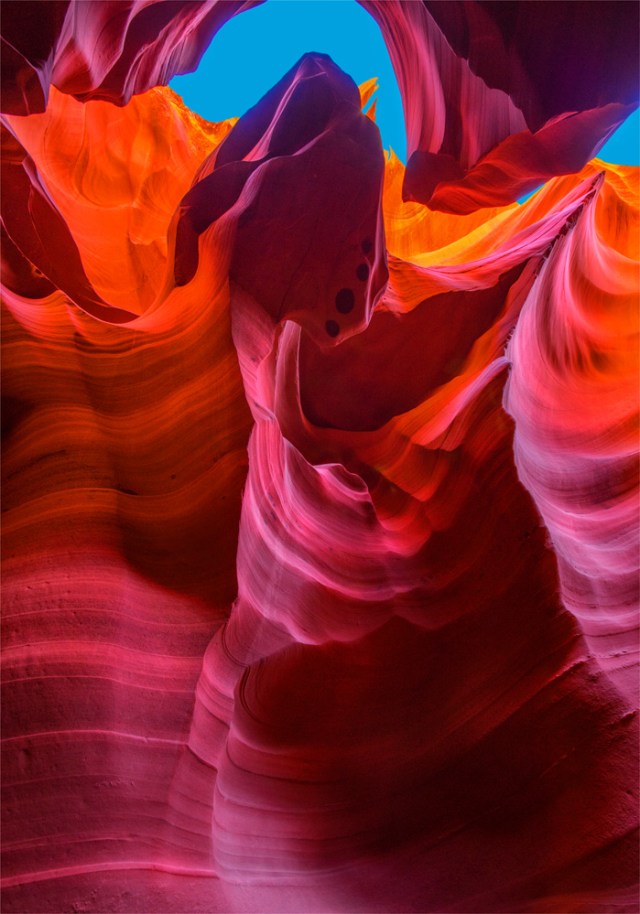 Lower-Antelope-Canyon-U02-21x30