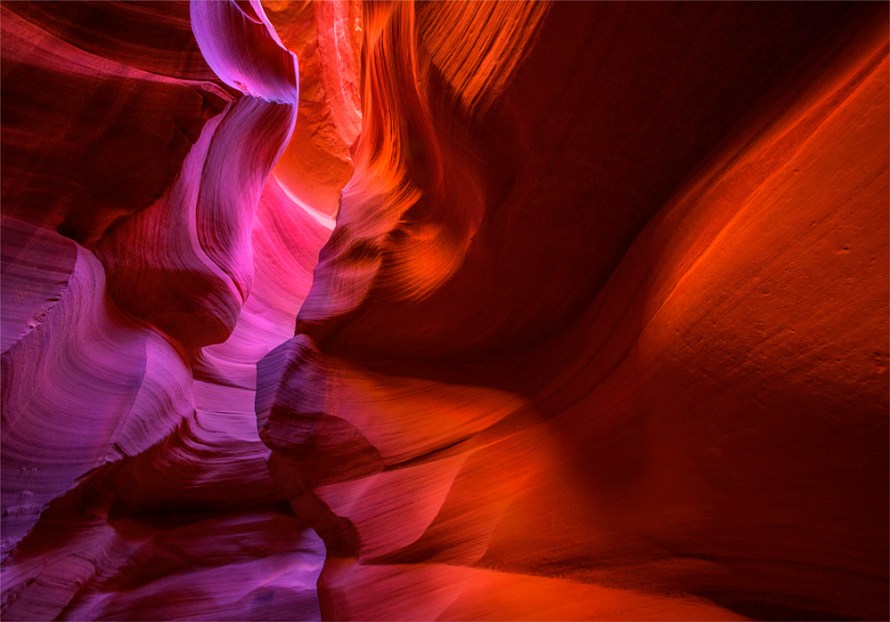 Lower-Antelope-Canyon-U5-21x30