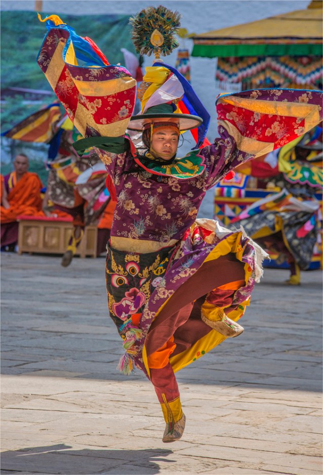 Dancer-Punakha-Dzong-Festival-BHU019-17x25 copy