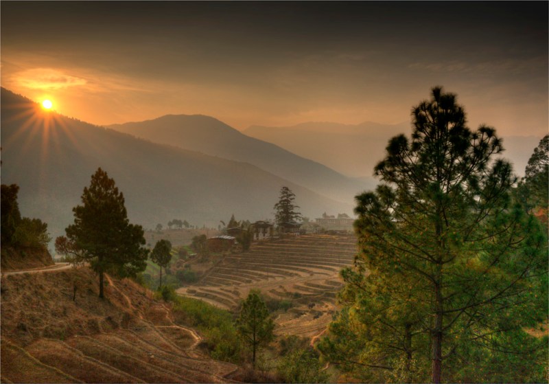 Punakha-Dawn-BHU038-14x20 copy