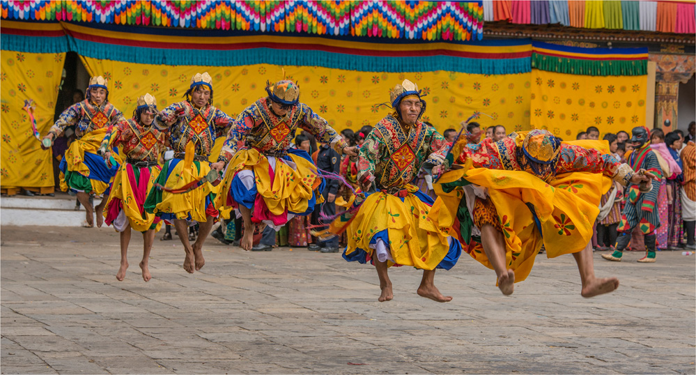 Punakha-Dzong-Festival-BHU048-14x26