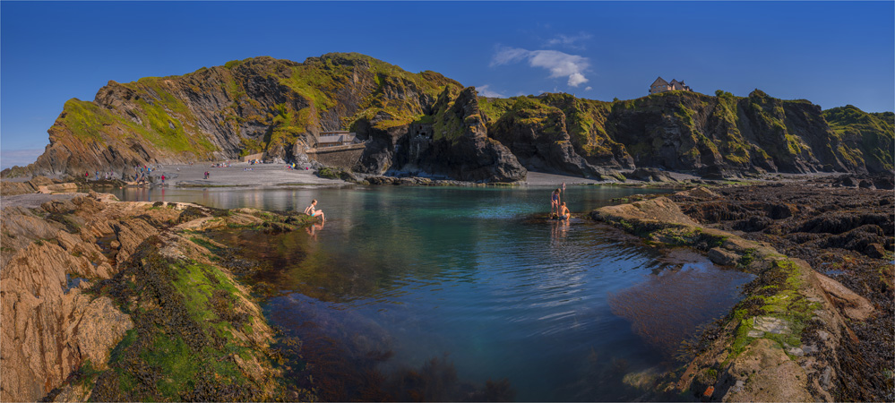 Beach-Tunnels-Bathing-Pool-E0-18x40