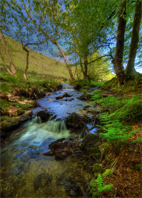 Simonsbath-Stream-E0-18x25