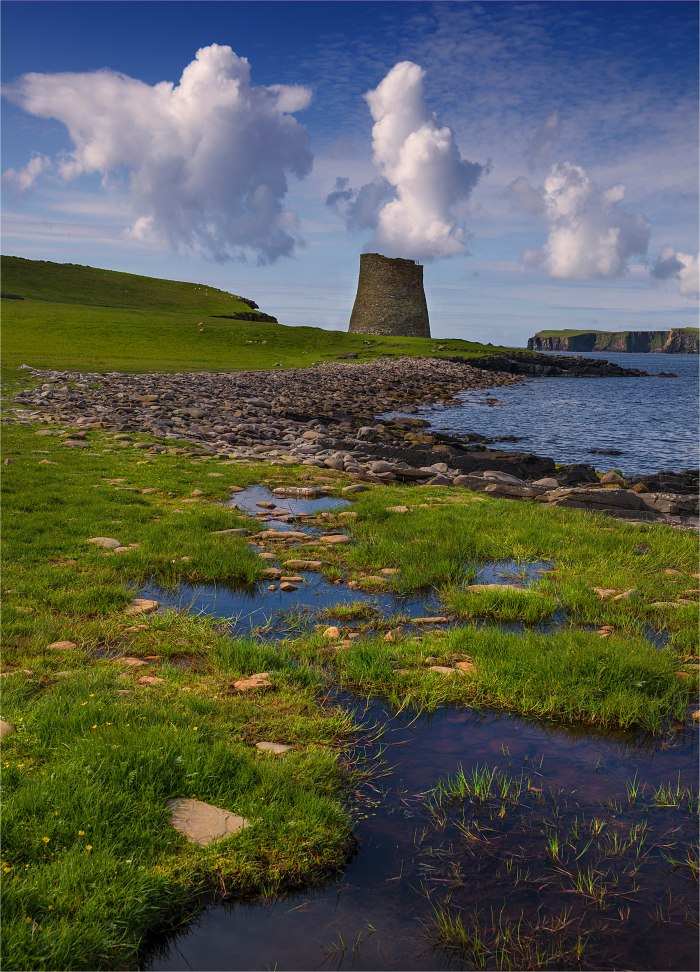 Broch-of-Mousa-SHET073-18x25