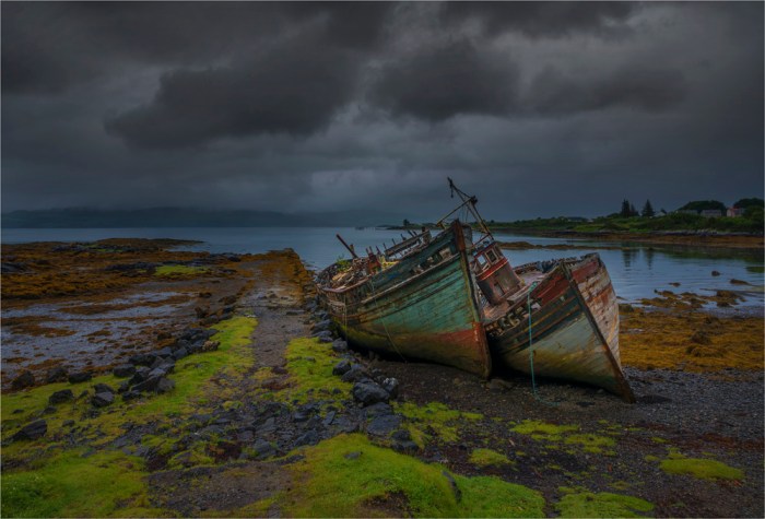 Derelict-Mull-SCT0427-17x25