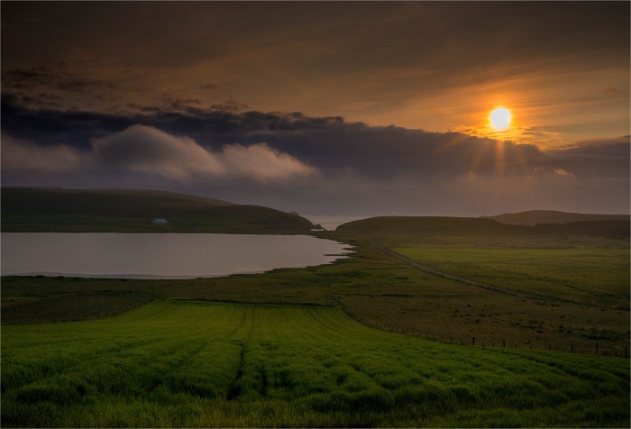 Spiggie-Dusk-SHET039-17x25