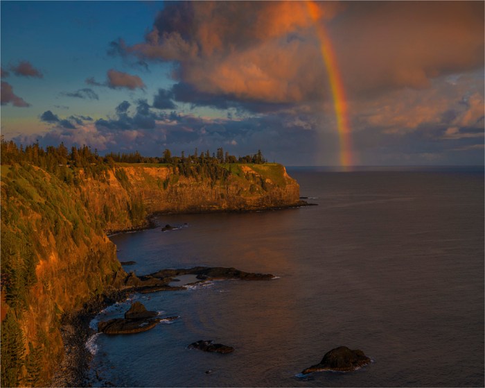 Duncombe-Bay-Rainbow-NI0489-20x25 copy