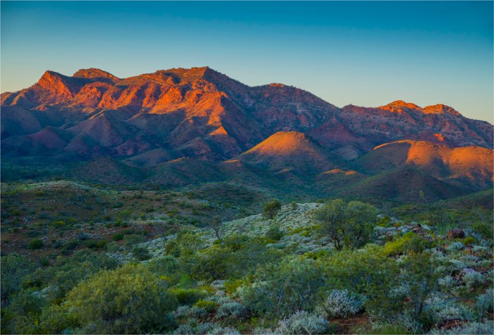 Glass-Range-Dawn-SA-FR018-17x25