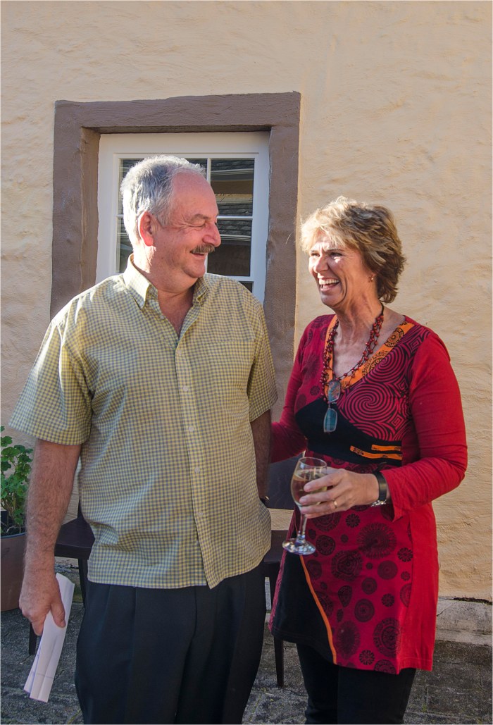 Sharing-a-Moment-Ian-Sorrel-2015-03-17x25