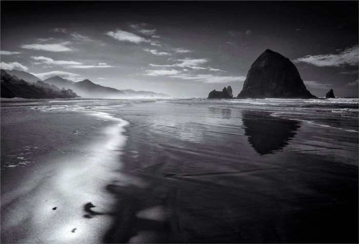 Cannon-Beach-2015-09-US-ORE065M-17x25