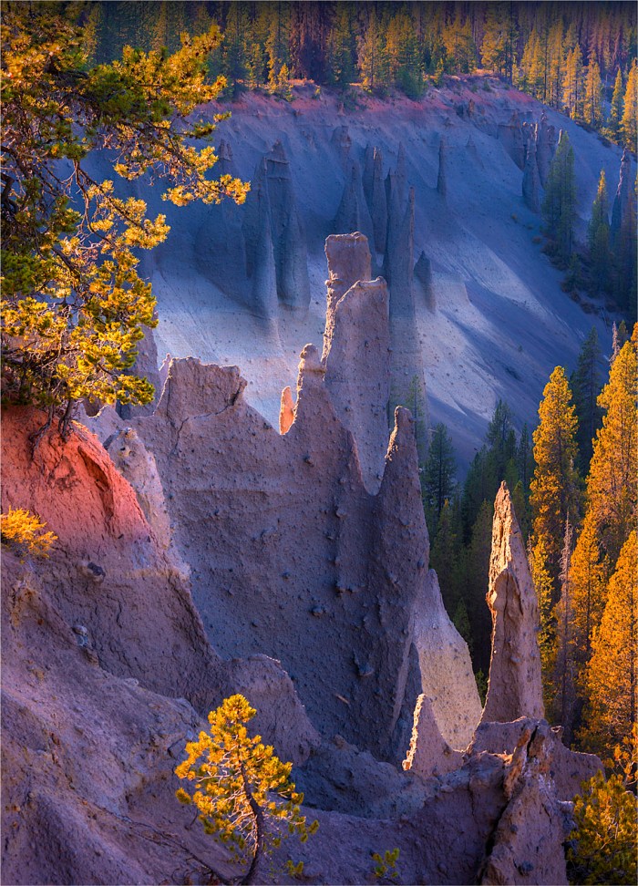 Crater-Lake-NP-Pinnacles-2015-09-US-ORE053-18x25