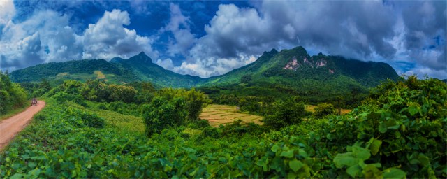 ban-naluang-2016-laos-169-24x60